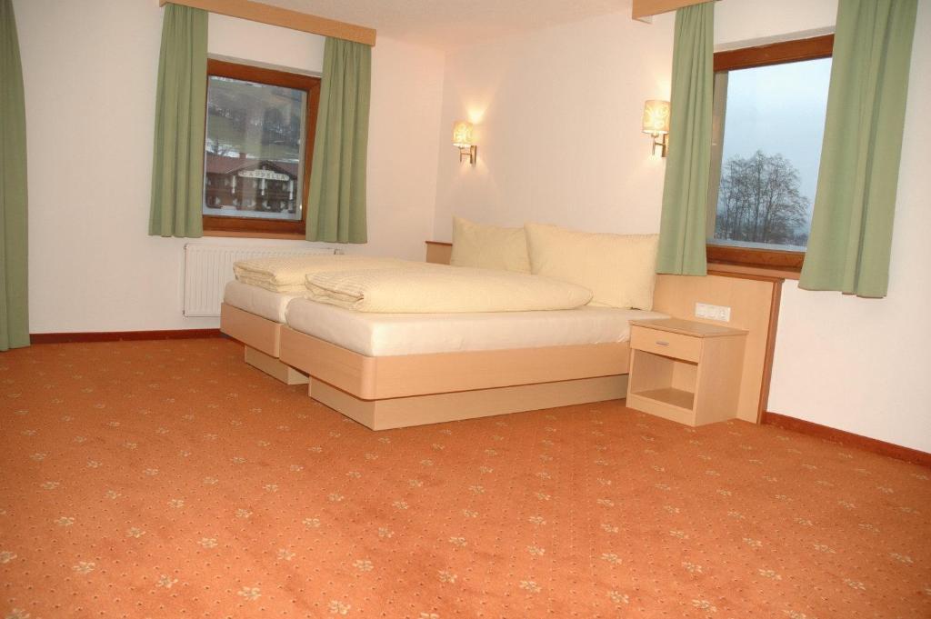 Appartementhaus Zum Zegger Neustift im Stubaital Szoba fotó